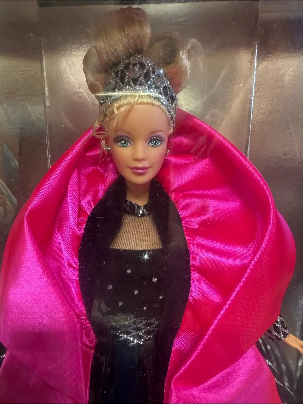 The 1998 Special Edition Happy Holidays Barbie New In Box